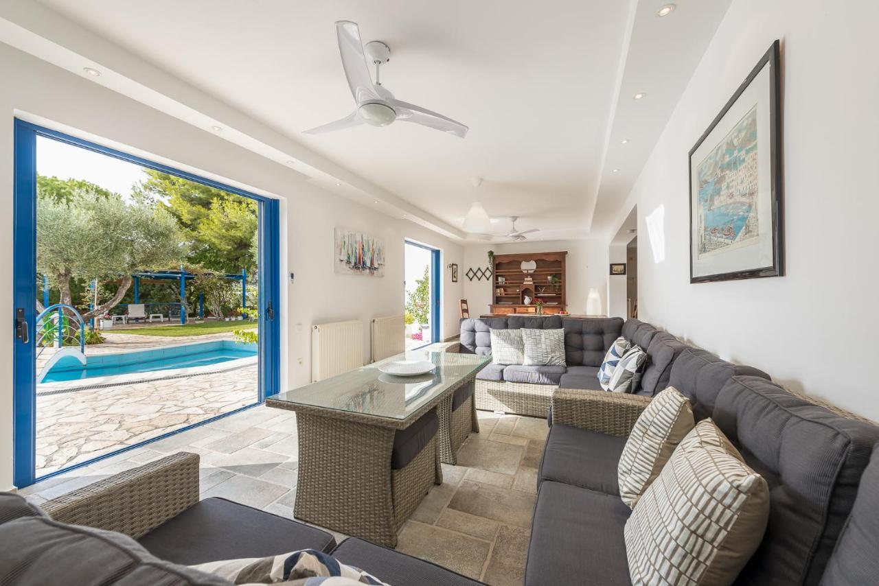 Summer Villa Pasiphae Private Pool - Bbq -Beach 2Min Sunion Eksteriør bilde